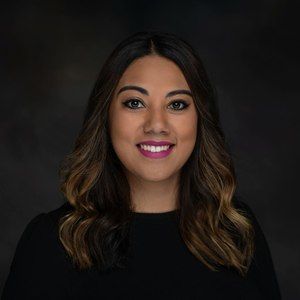 Meet your Posher, Deserey